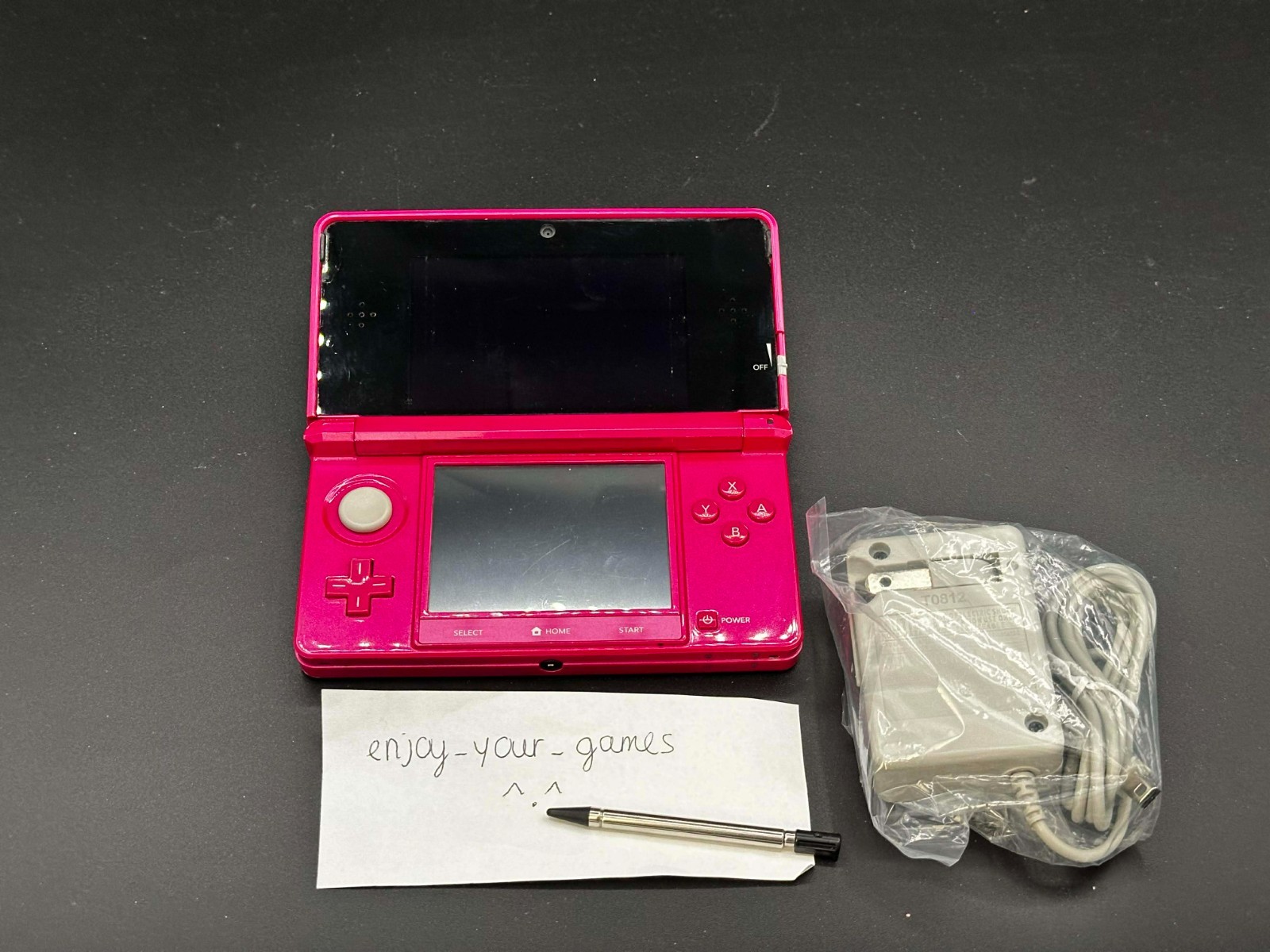 Nintendo 3DS Gloss Pink | English | Charger | Stylus | USA Seller-SHIP IN 1-DAY