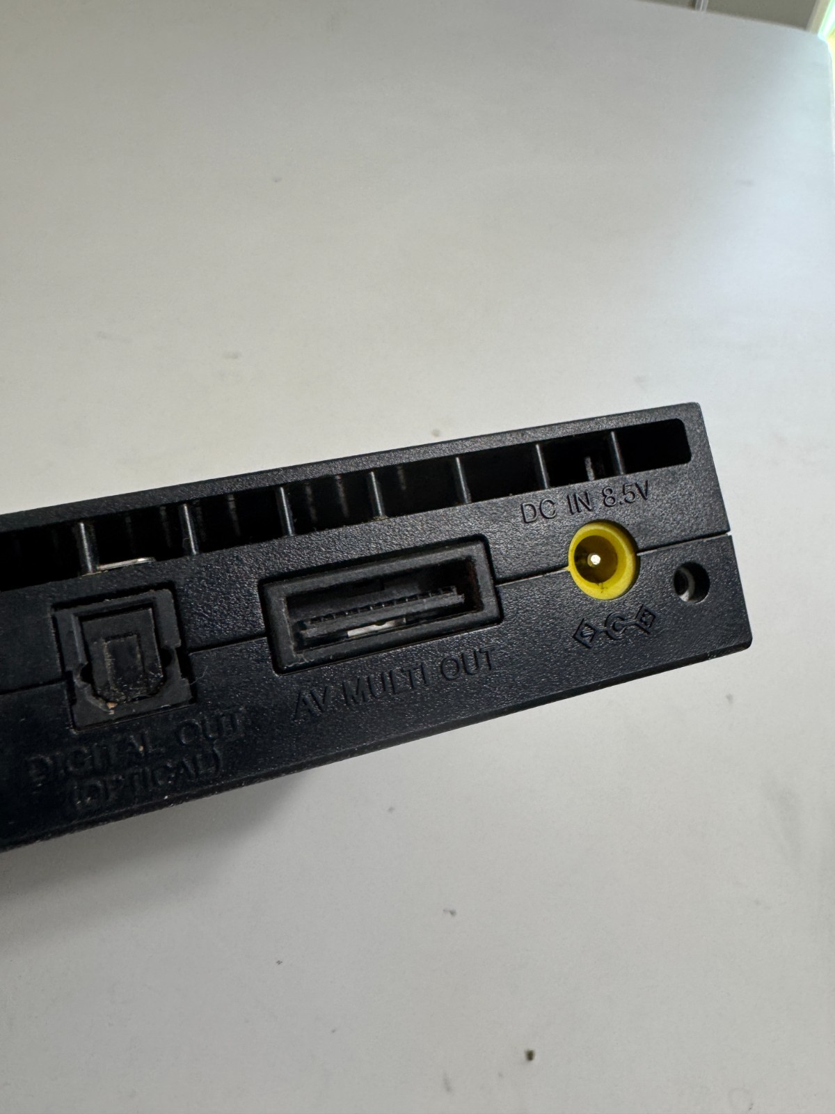 PlayStation 2 Slim SCPH-70012 Console Untested No Pwr Crd 2 Controllers (e31)