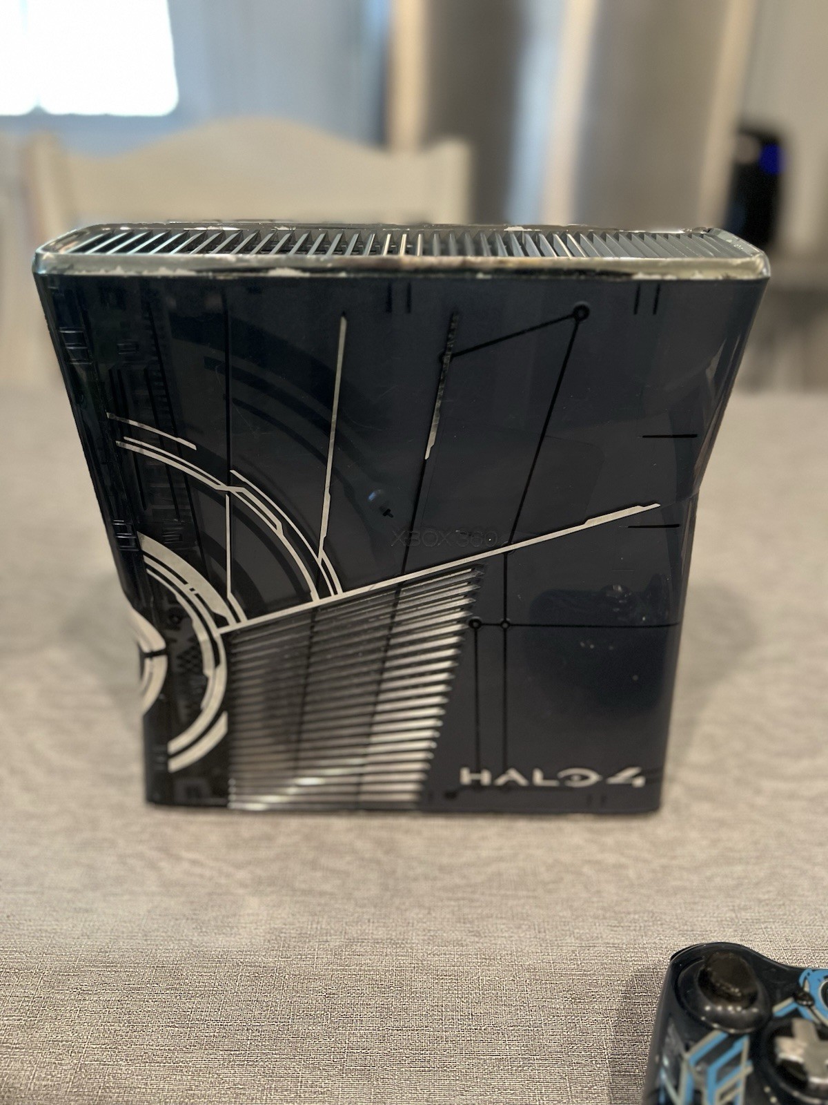 Microsoft Xbox 360 Halo 4 Edition Console w/ Controller HDMI Power Supply Games
