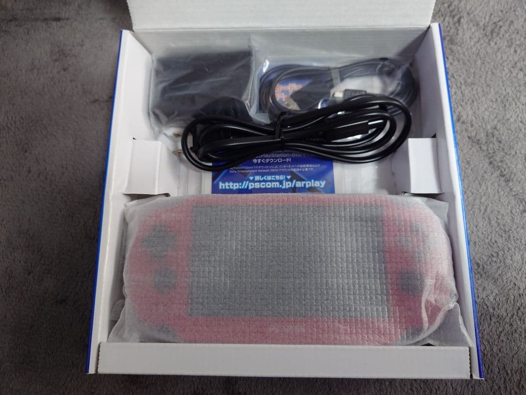 PSVITA Psvita Cosmic Red With 8Gb Memory Japan