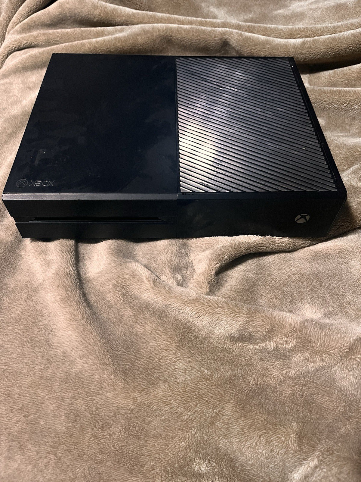 Microsoft Xbox One Day One Edition 500GB Black Console