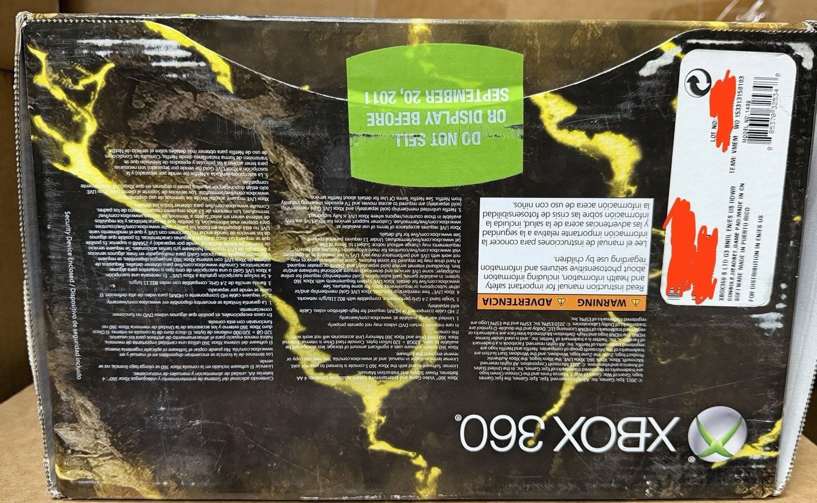 NEW SEALED Microsoft Xbox 360 Gears of War 3 Limited Edition 320GB Box Damage