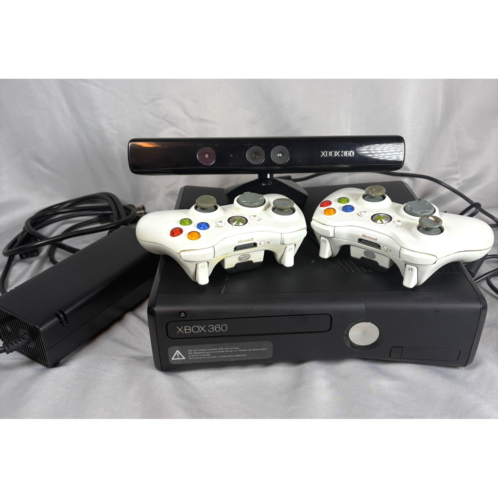 Microsoft Xbox 360 S 1439 Console Bundle Black Kinect 2 Controllers Power Supply