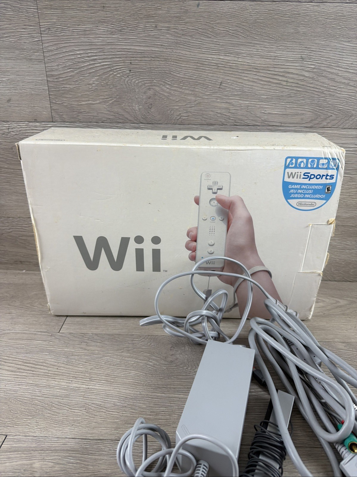 Nintendo RVL-001 Wii Console With Cords Tested And Working