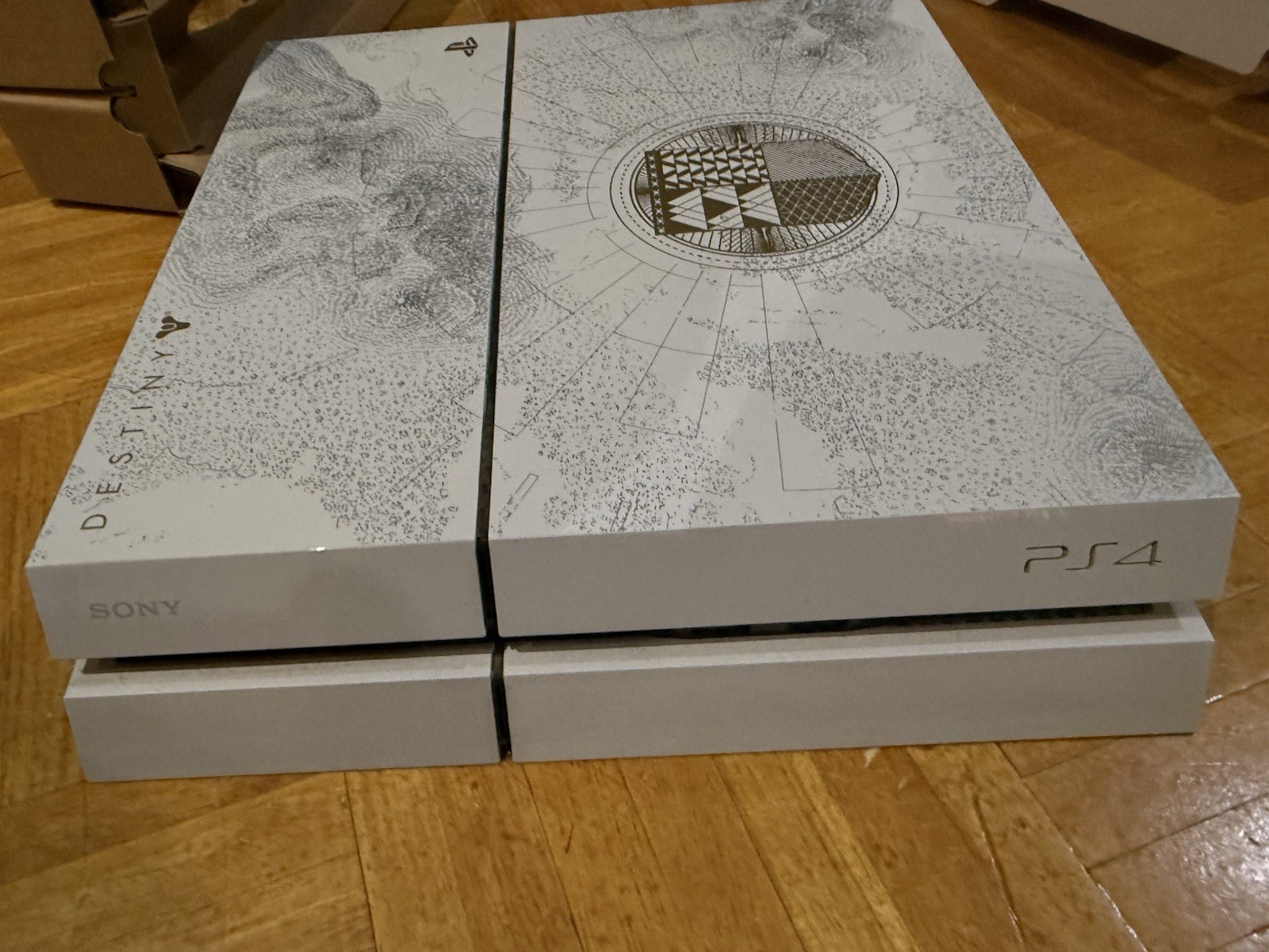 Sony PlayStation 4 Limited Edition Destiny The Taken King 500GB PS4