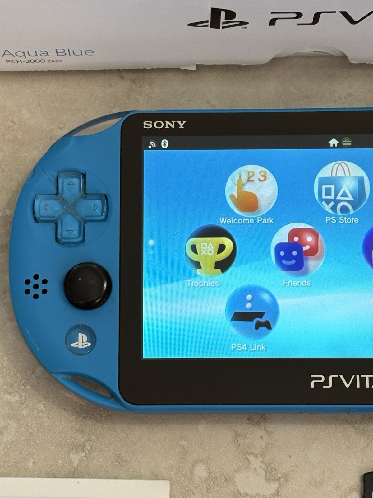 Sony PS Vita PCH-2000 Complete In Box – Aqua Blue 4GB Very Good Condition