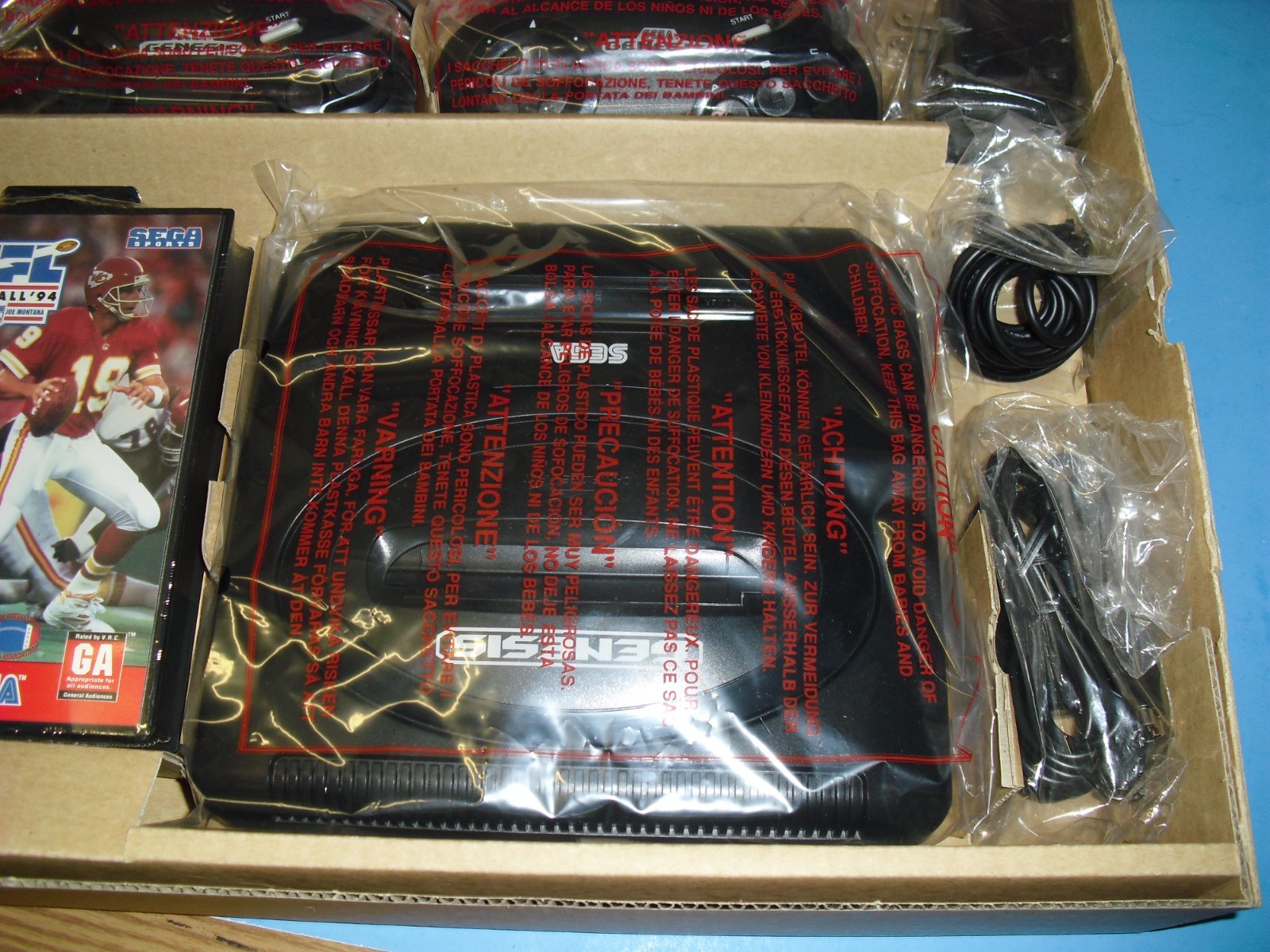 Sega Genesis Sports system complete in box w/ Stadium Cushion & NFL Football 94