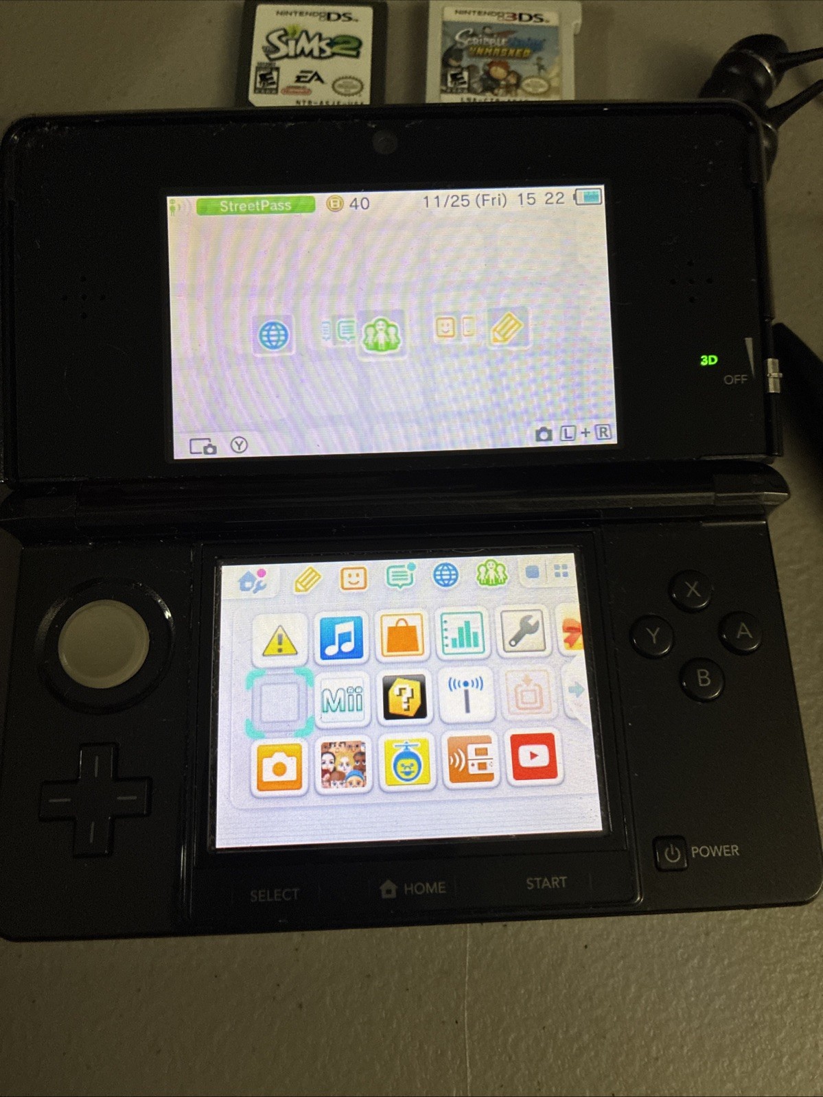 Nintendo 3DS Console CTR-001 Cosmo Black W/ Case, Stylus, Charger, 2 Games READ