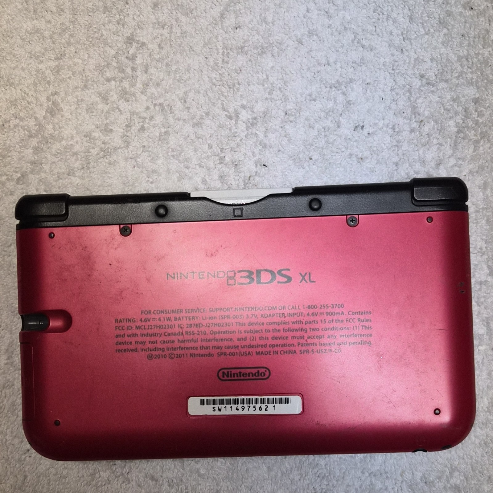 Nintendo 3DS XL Handheld System Red/Black 3D Capability Headphone Jack
