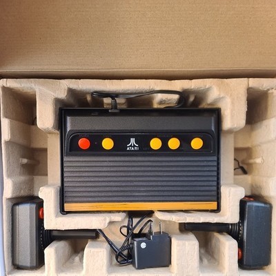 ATARI Flashback Activision 6 Edition 100 Built-In Games w/Wireless Controller