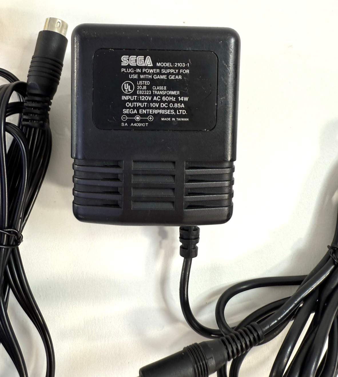 SEGA Genesis II 16MB Home Console with Controller, Power Supply, AV – Tested