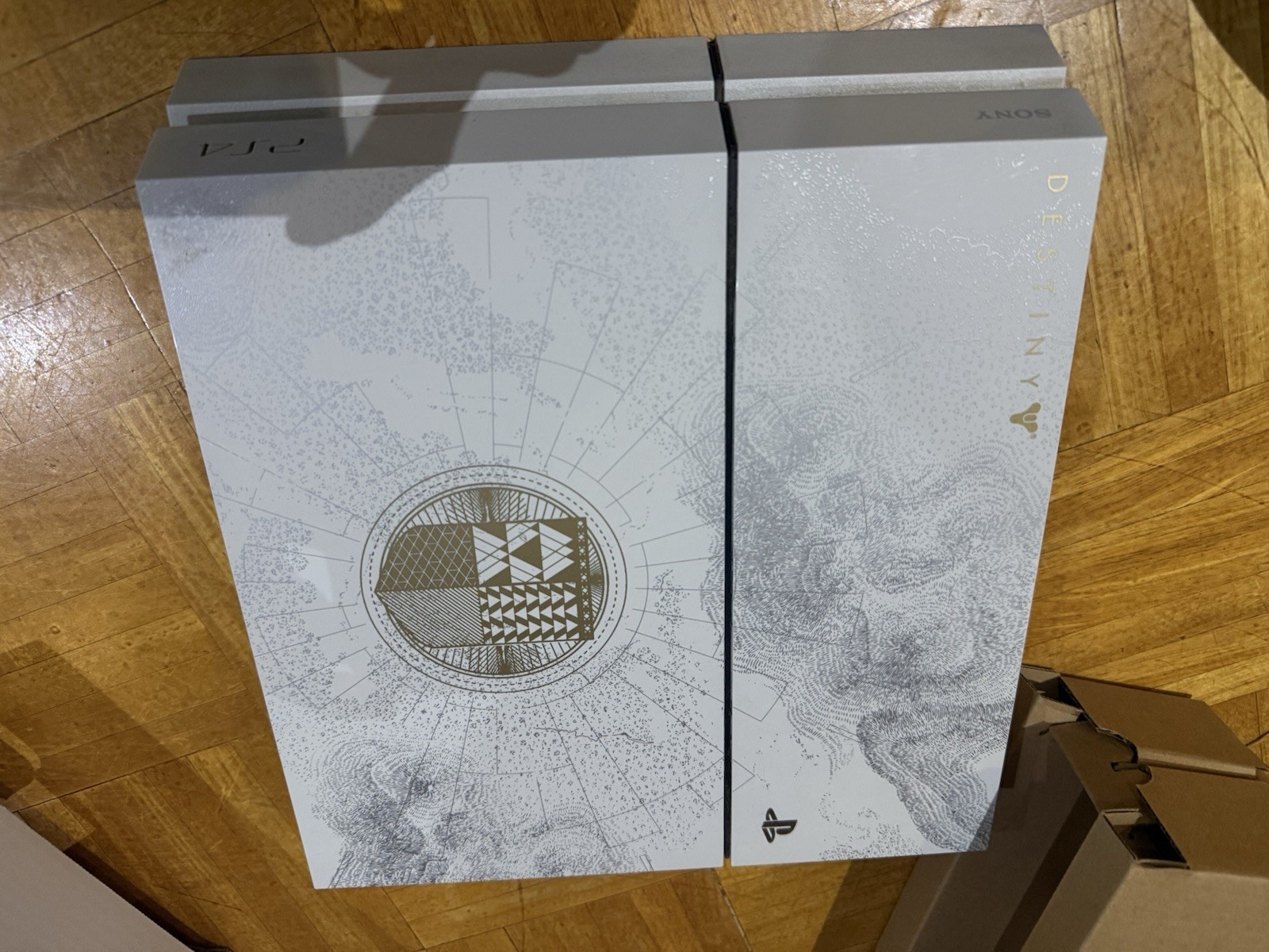 Sony PlayStation 4 Limited Edition Destiny The Taken King 500GB PS4
