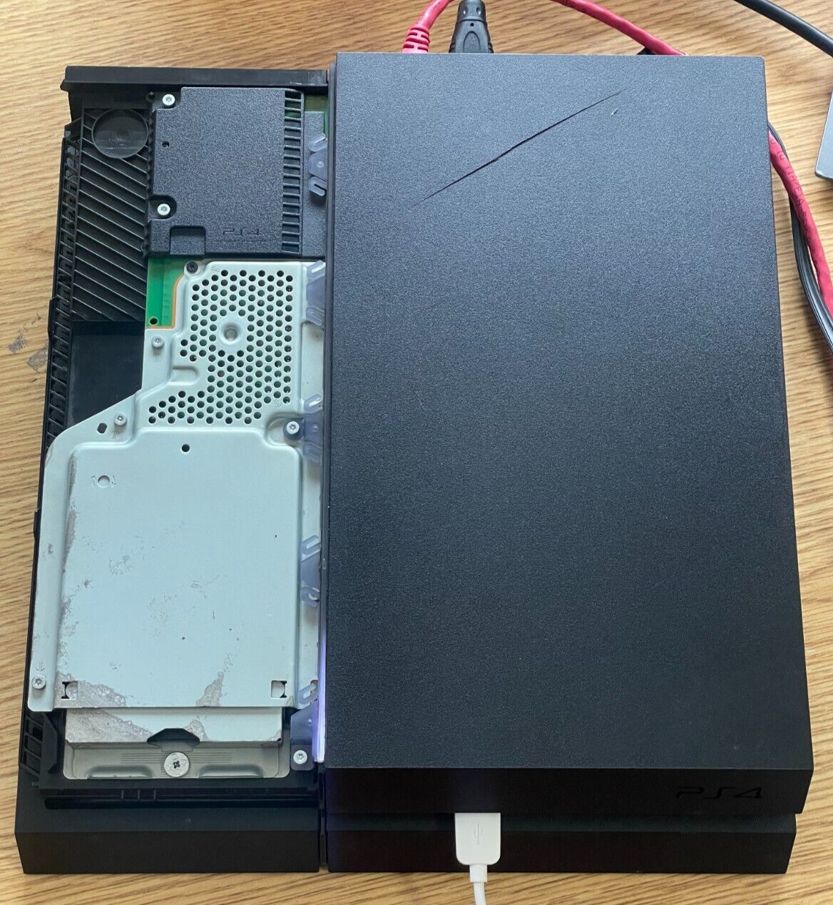 PS4 console only HDMI cord included