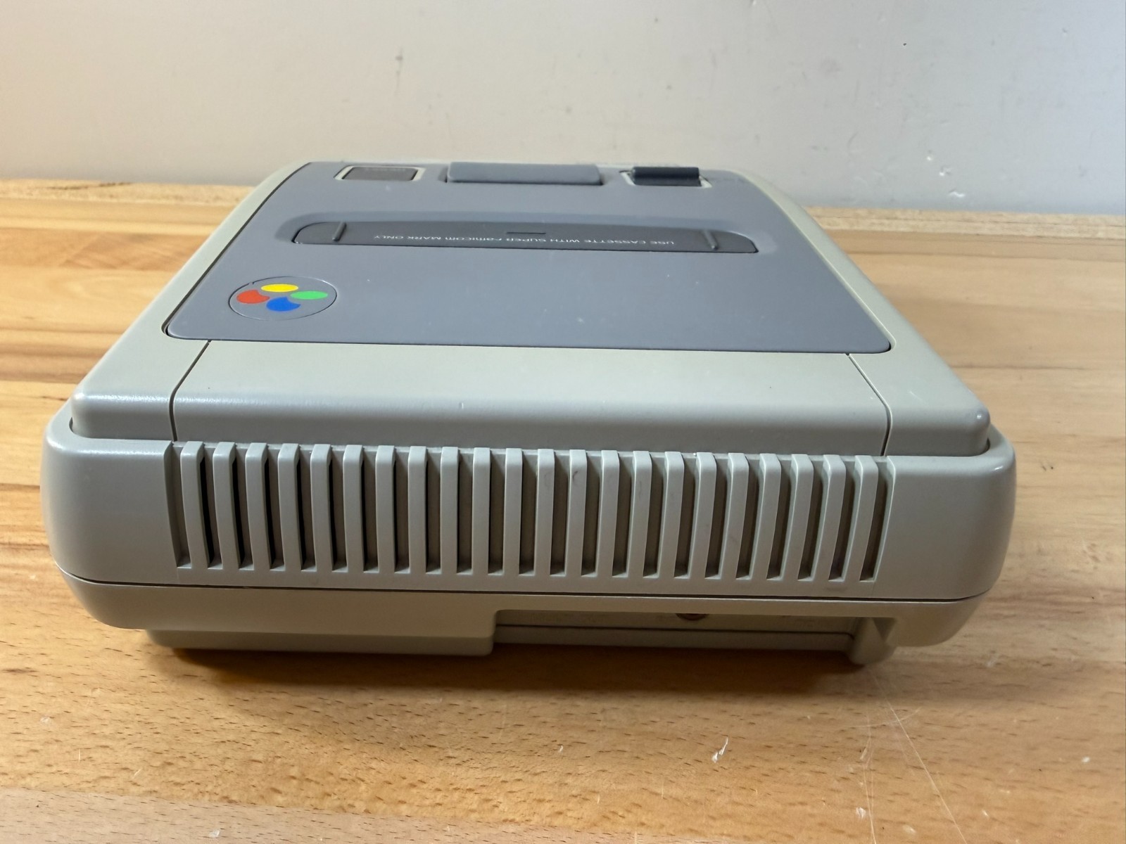 Nintendo Super Famicom Video Game Console Model No SHVC-001