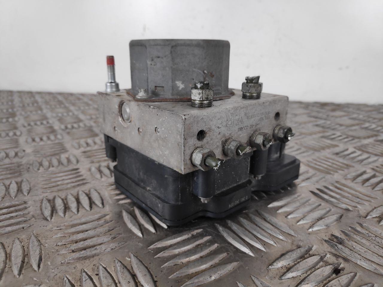 2014 TOYOTA AURIS E18 ABS VALVE/PUMP/CONTROLLER 44540-02380