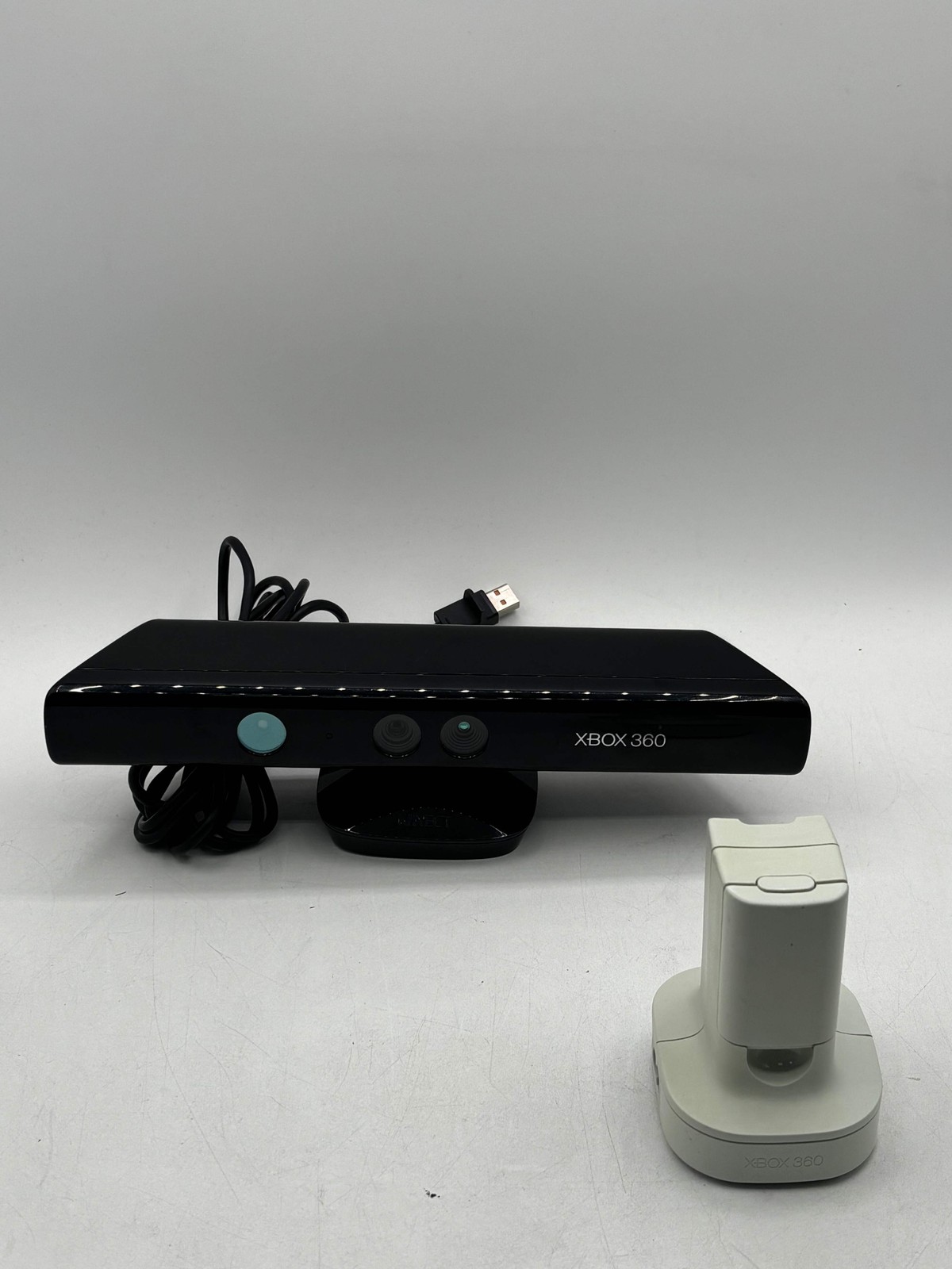 Microsoft Xbox 360 Elite 120GB Console Bundle with Extras Free Shipping