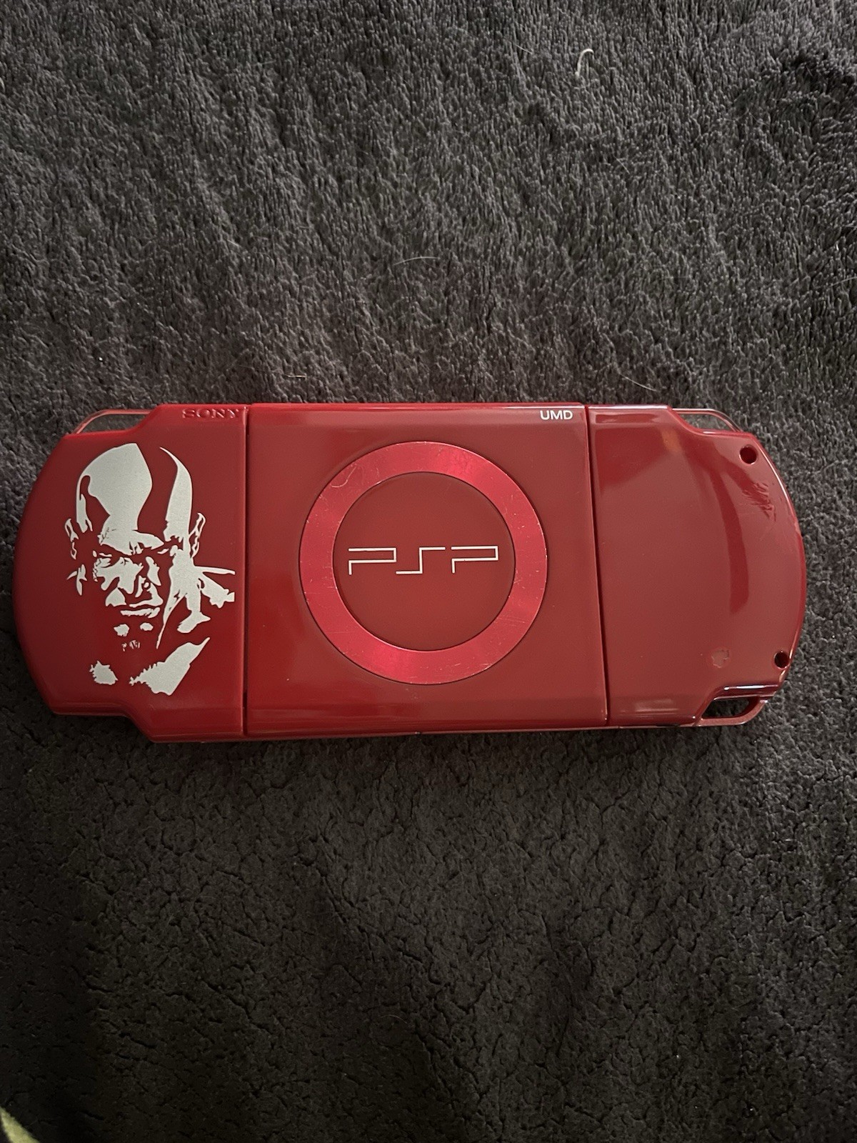 Sony PSP-2001 Red God of War Console Bundle w/UMD Discs Case(No battery/Charger)
