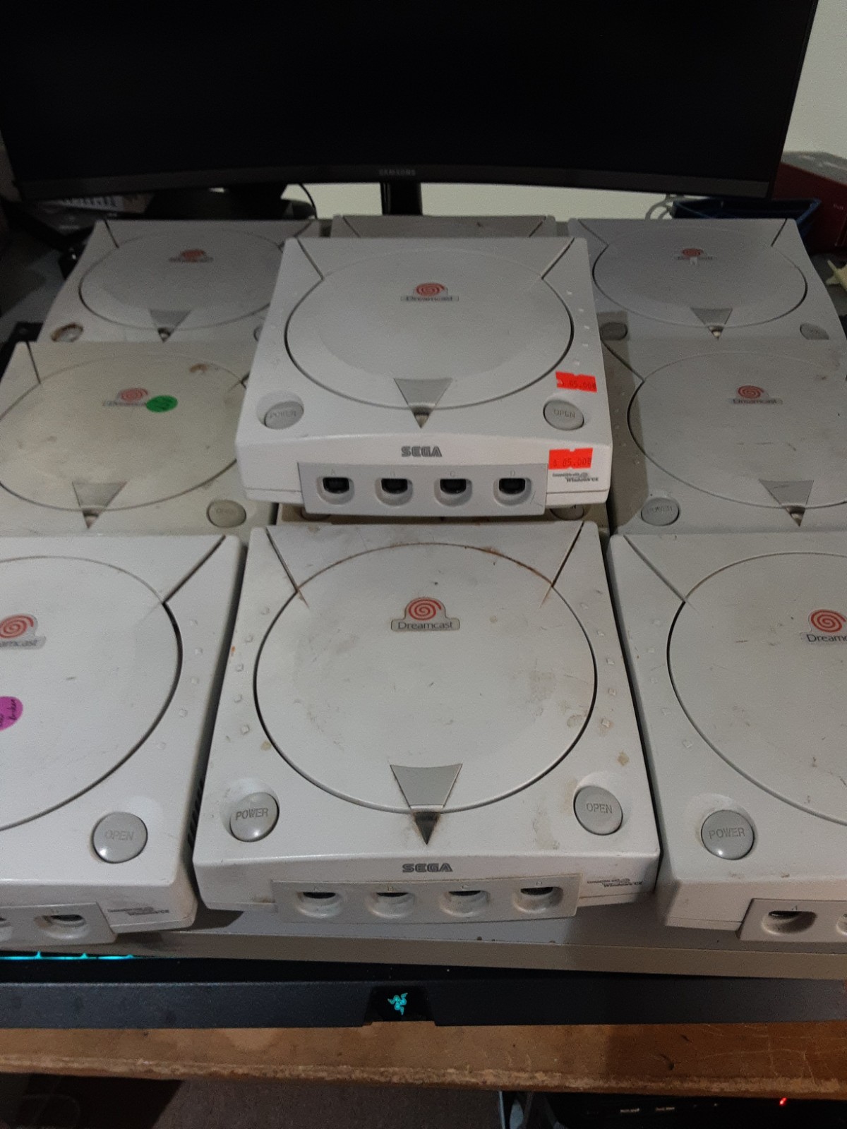 Lot Of 10 Broken Sega Dreamcast Consoles Various Issues