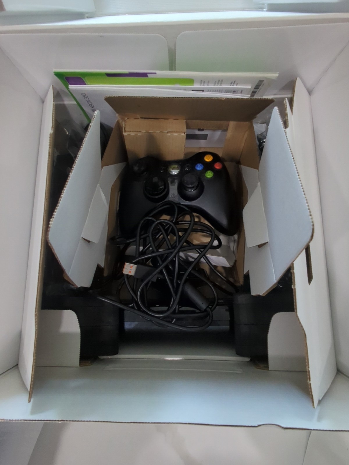 Microsoft Xbox 360 S Gaming Console and Kinect – Black USED Works Ships Free SH