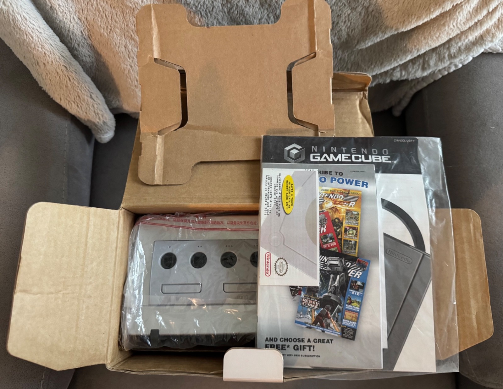 Platinum Nintendo GameCube Limited Edition DOL-101 New Unplayed *NiB*