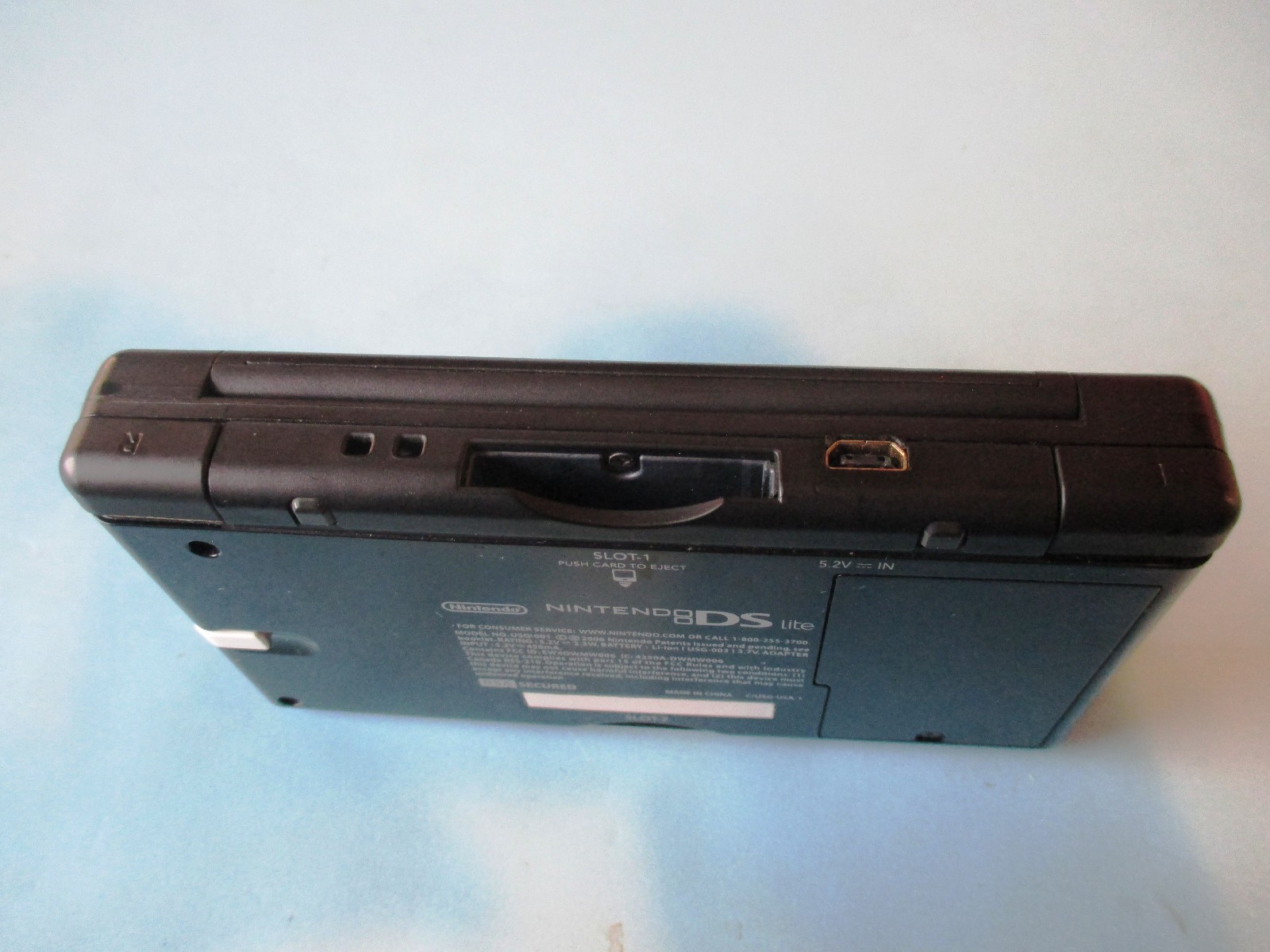 Nintendo DS Lite Onyx Black System w/Charger FREE Shipping!