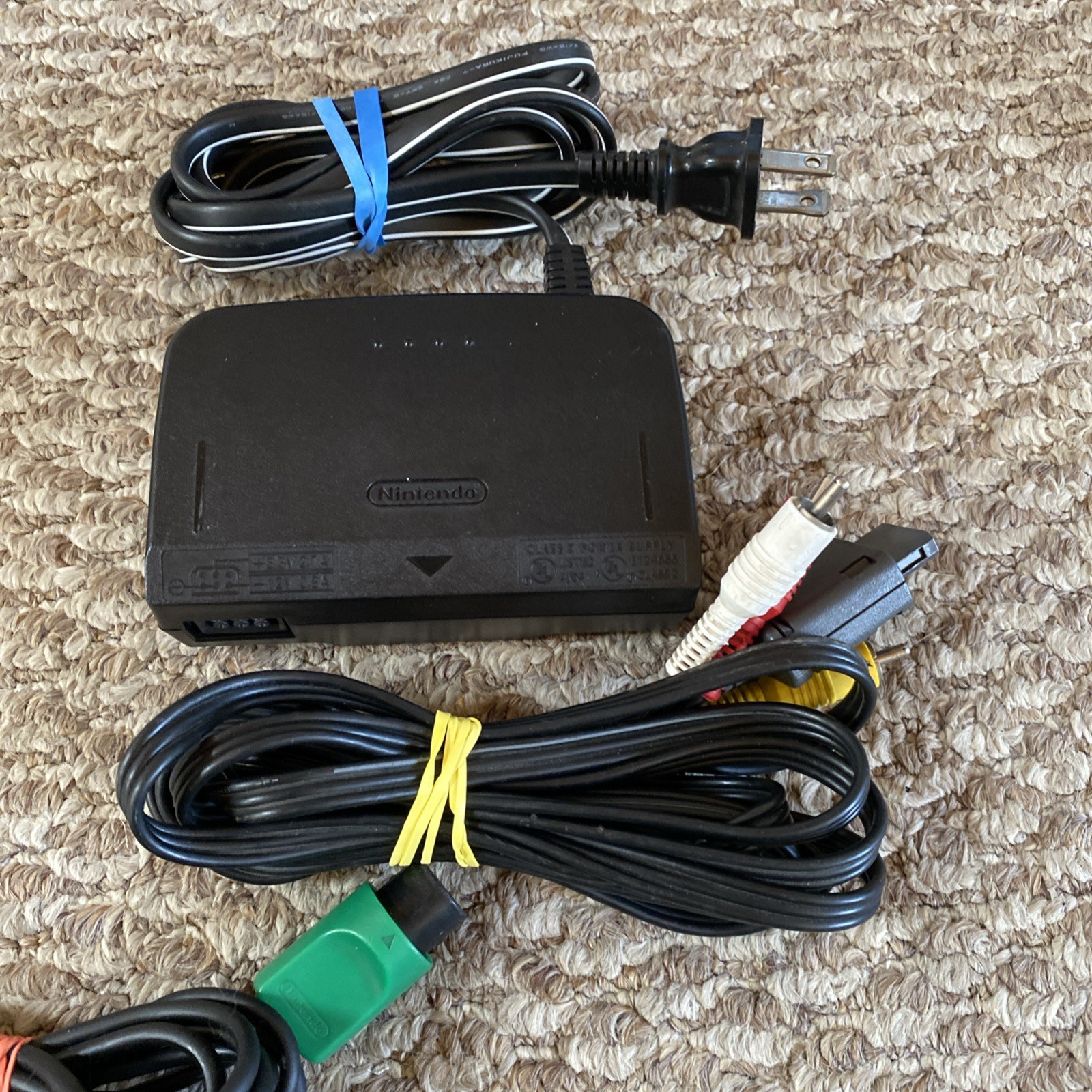 Nintendo 64 Black Console N64 w/ Green Controller Power & AV Cables ALL OEM