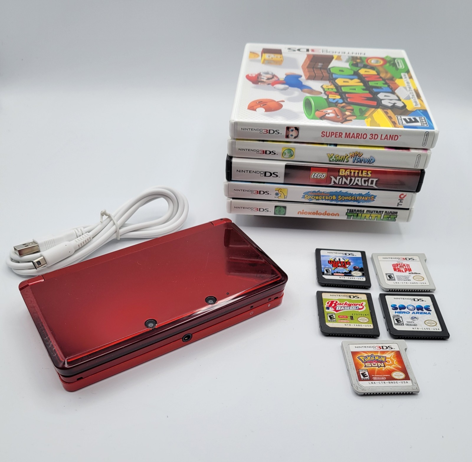 Nintendo 3DS Red Bundle with (10) Games Charger Tested Mario Pokemon Yoshi