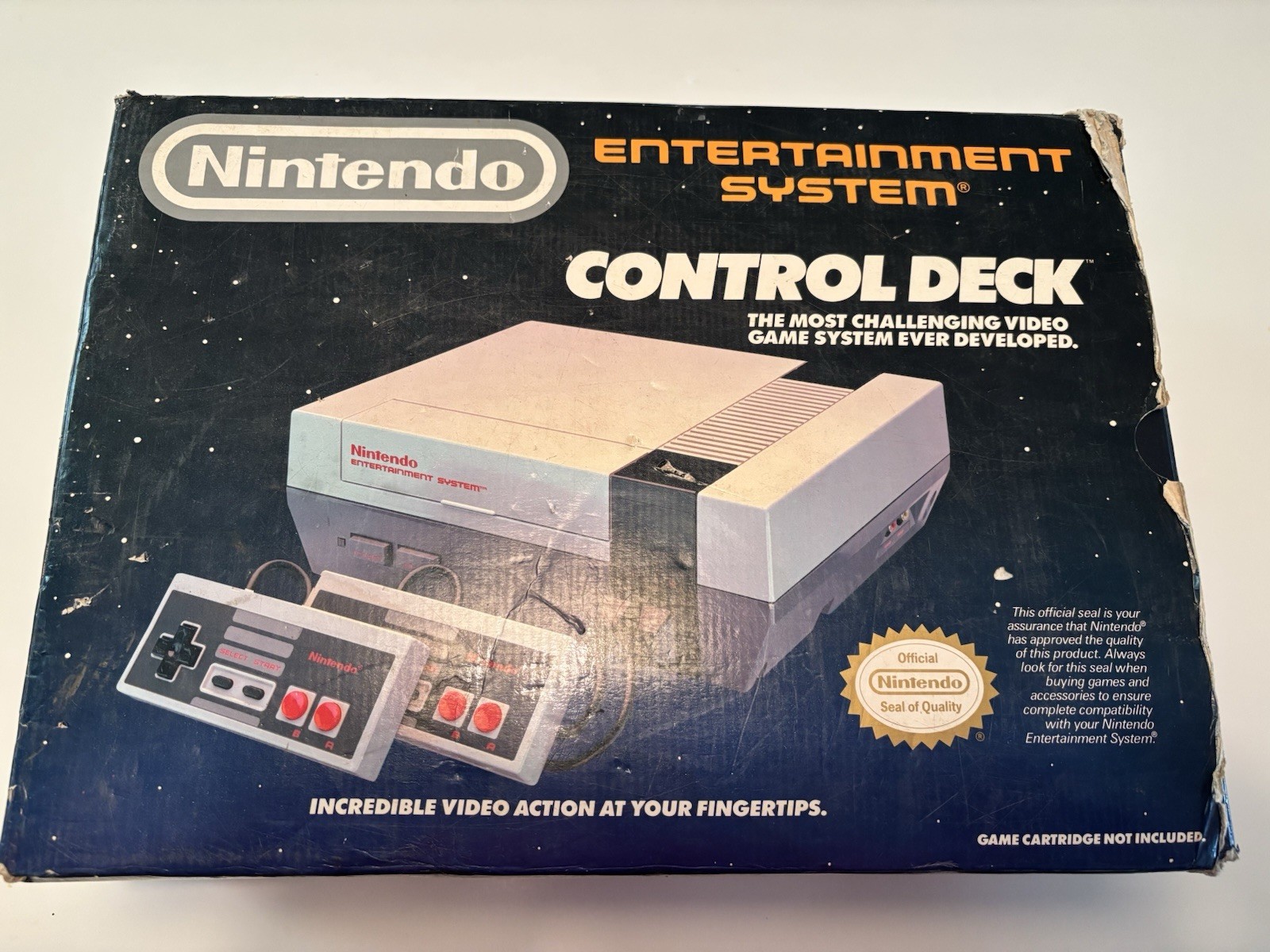 Nintendo NES Control Deck Console NES-001 w/ Box, 2 Controllers, Power & Cables