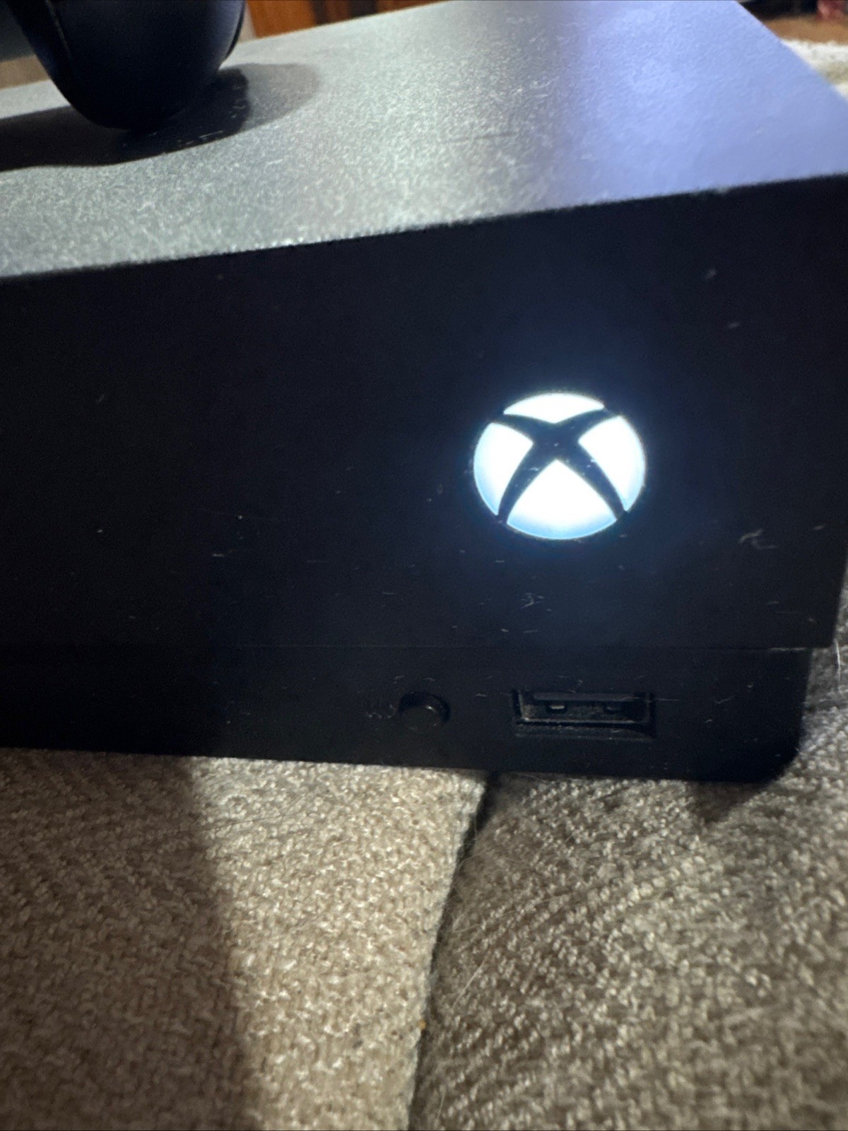 Microsoft Xbox One X 1TB Console Gaming System Black Used