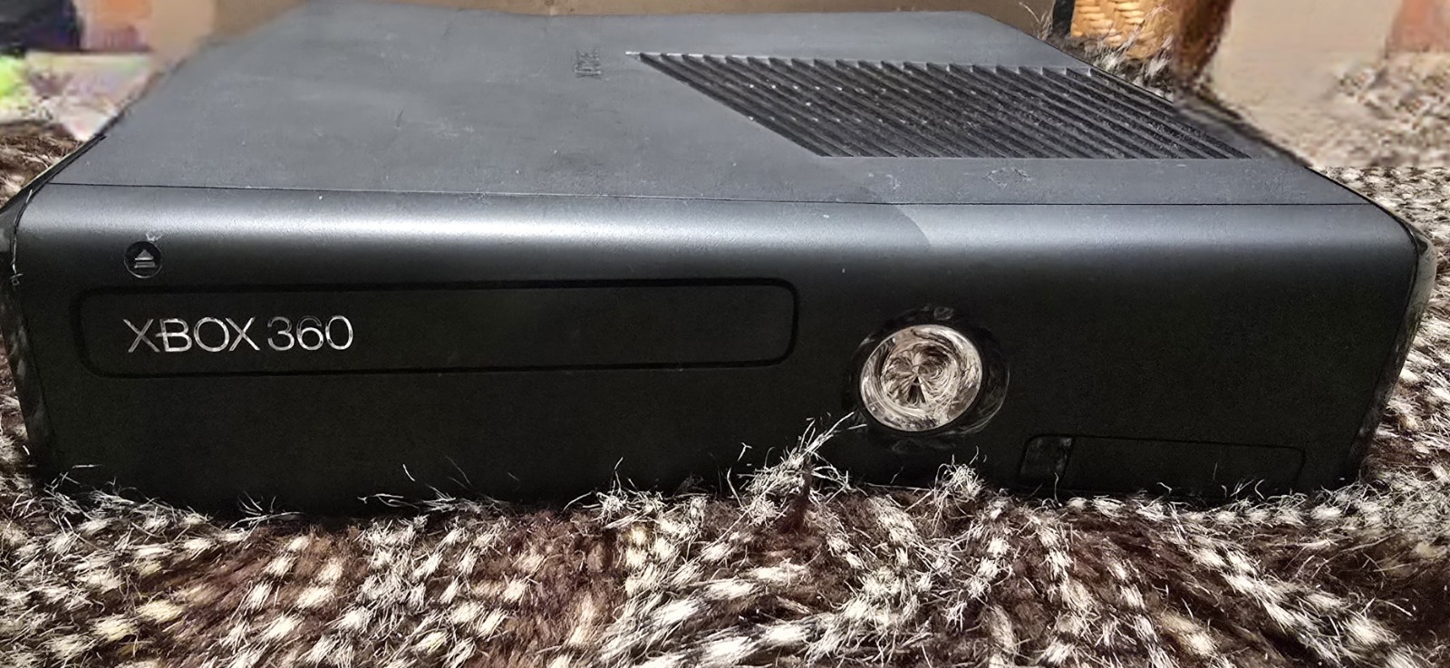 Microsoft Xbox 360 S Black Home Console Wi-Fi HDMI Component RCA