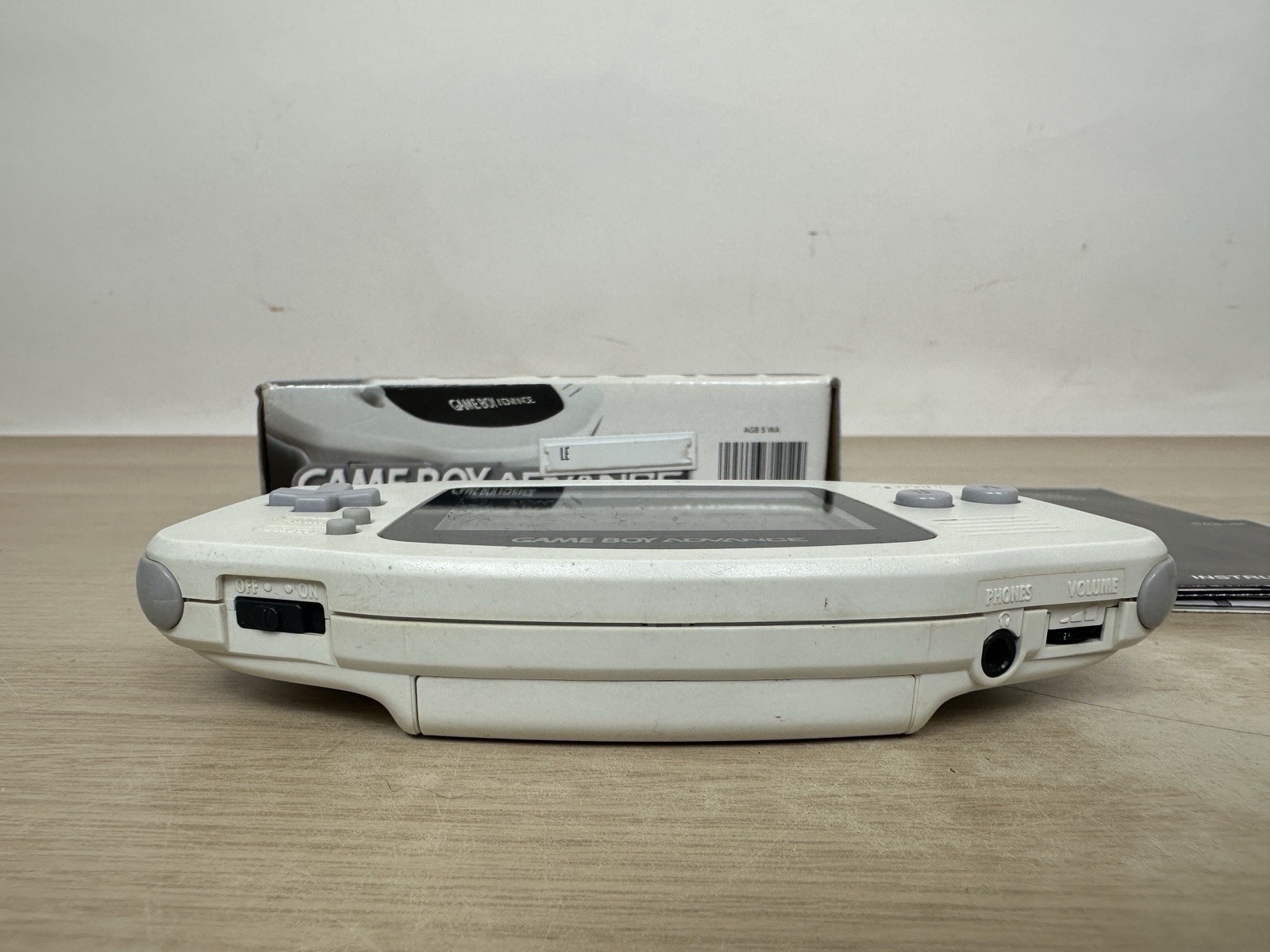 Nintendo Game Boy Advance AGB-001 Arctic White GBA Complete in Box CIB – WORKS!