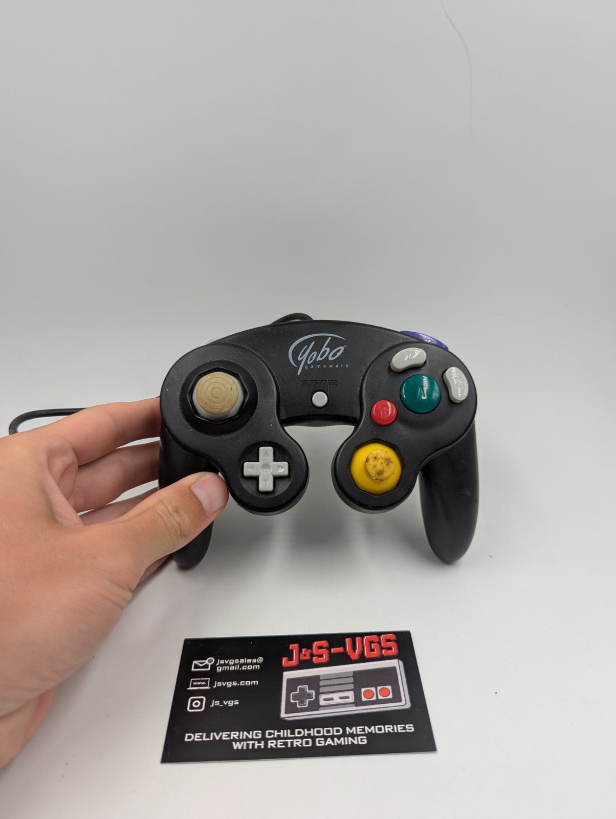 Nintendo GameCube Jet Black No Disc Read AS IS Console Yobo Controller