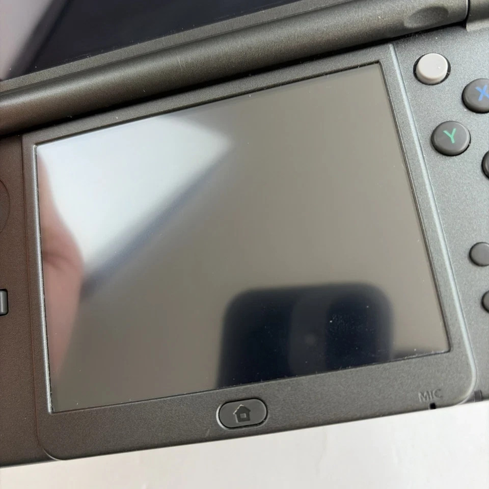 New Nintendo 3DS XL Gray Black Console W Charger Stylus US Version Top IPS