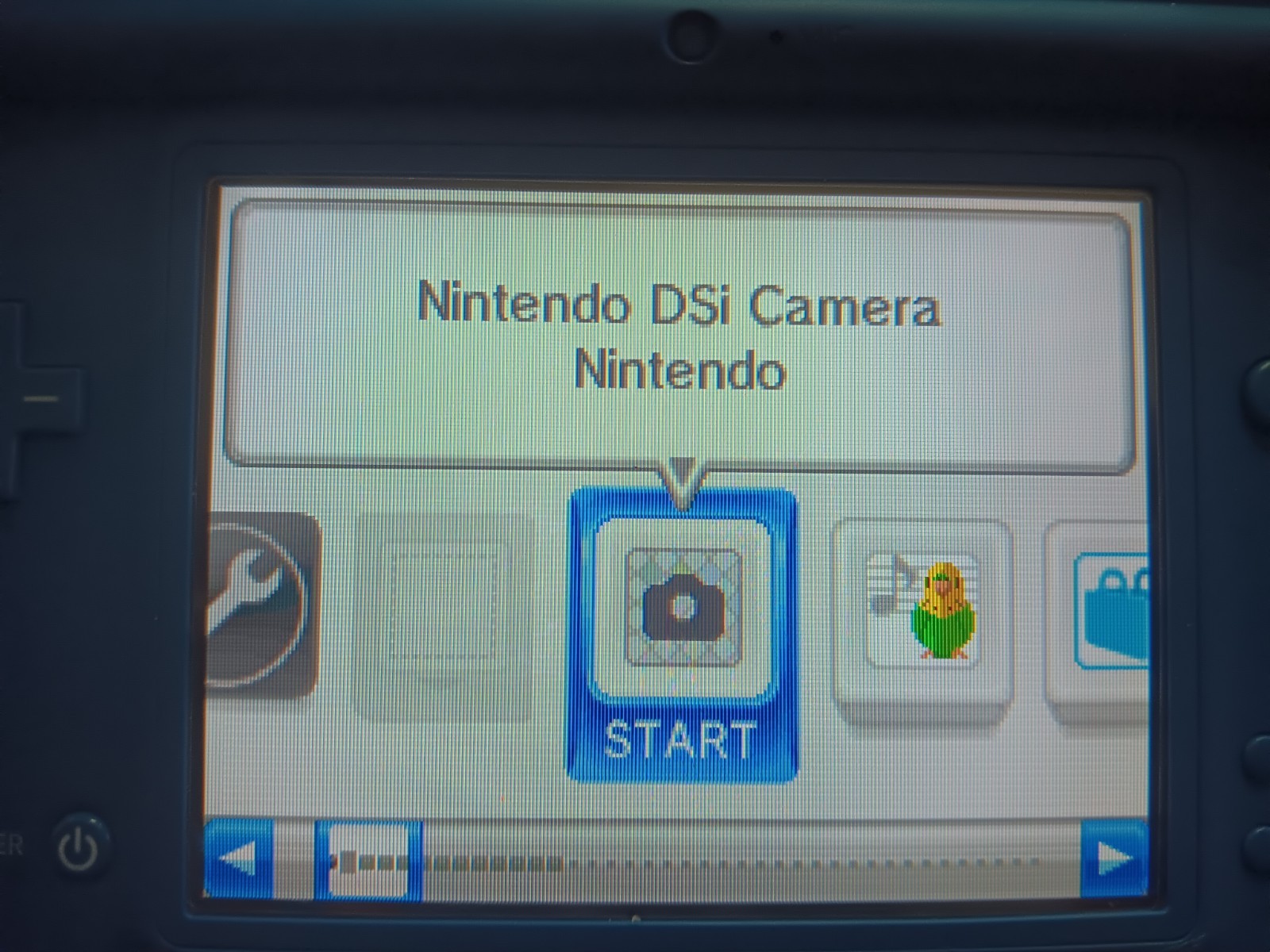 Nintendo DSi XL Handheld System – Midnight Blue