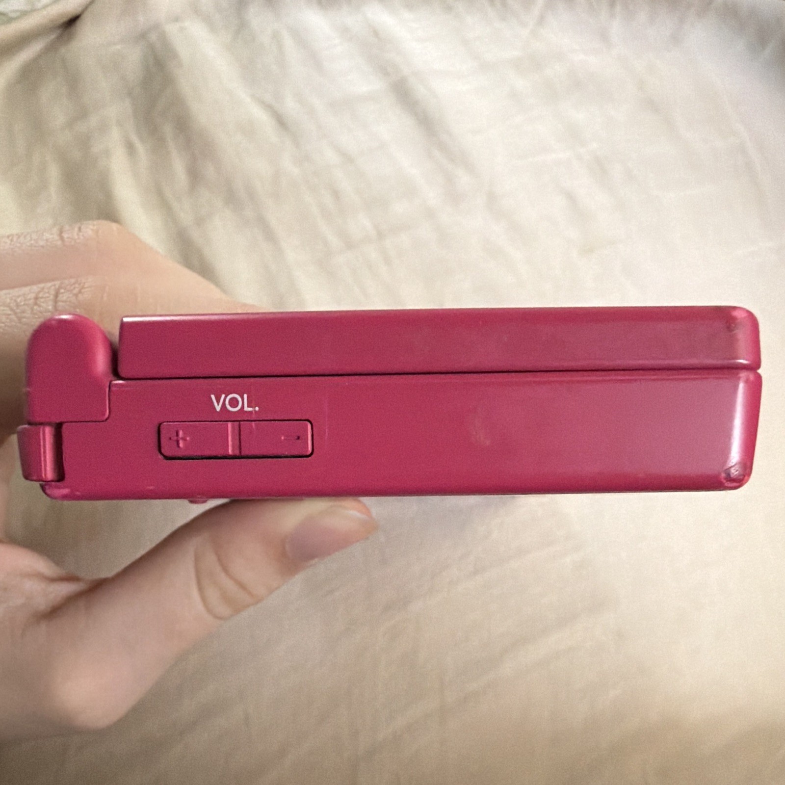 Nintendo DSi Pink Handheld System Wi-Fi SD Slot 256MB NTSC-U/C TWL-001