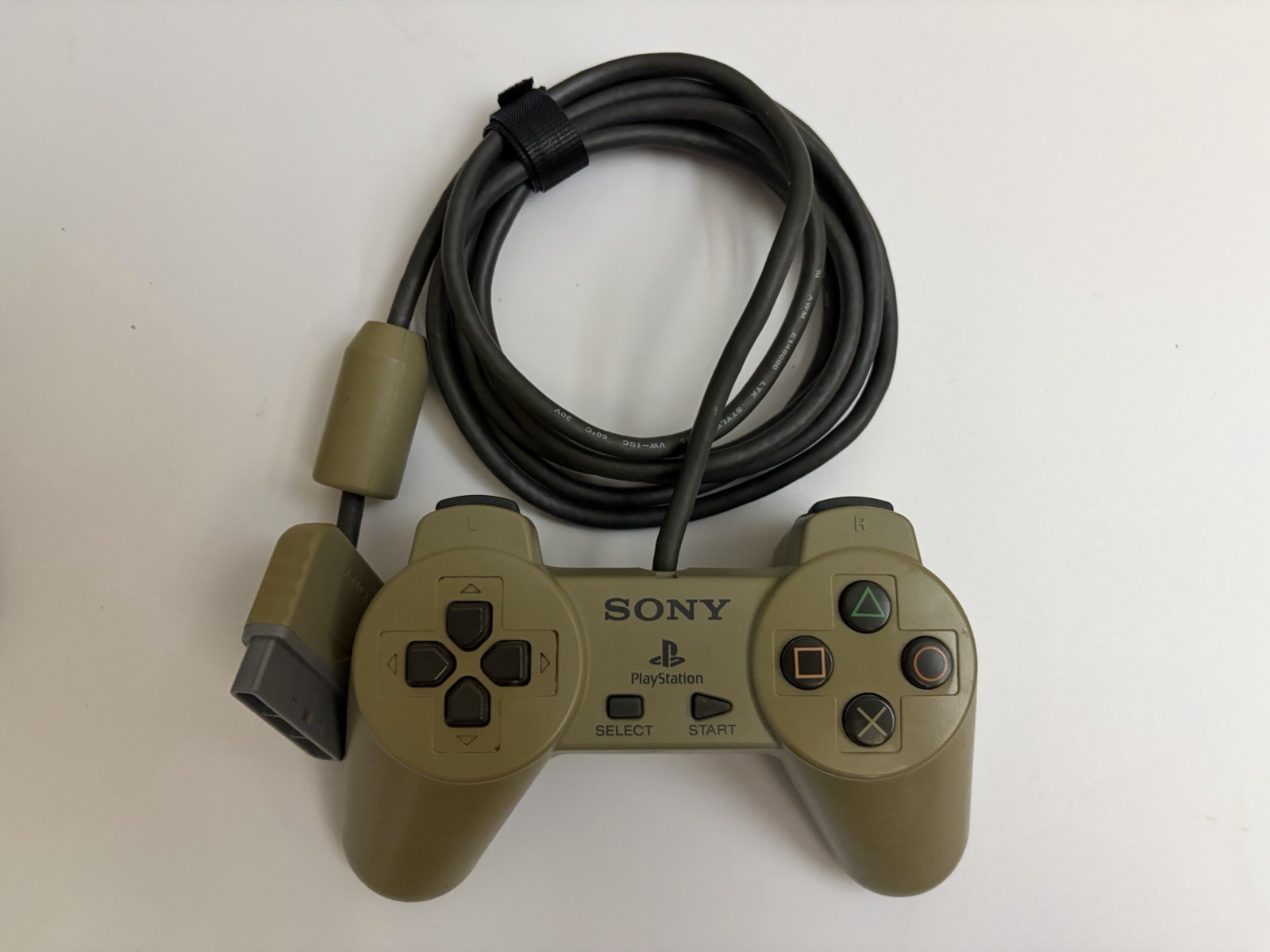 Sony SCPH-5501 PS1 PlayStation 1 Console Bundle TESTED + Controller + Games READ