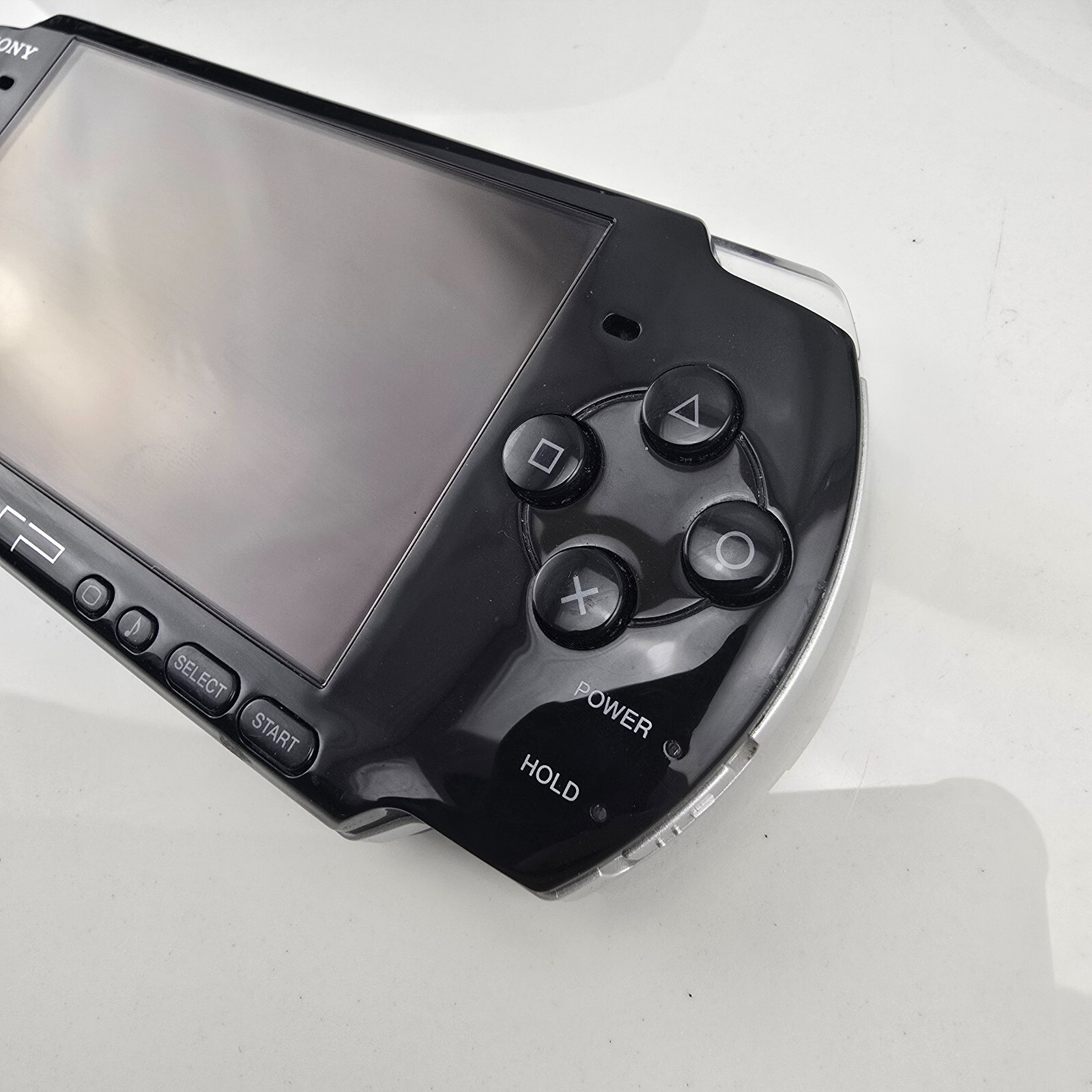 Sony PSP-3001 Playstation Portable Console Bundle – 8 Games/4 Movies, Read!!