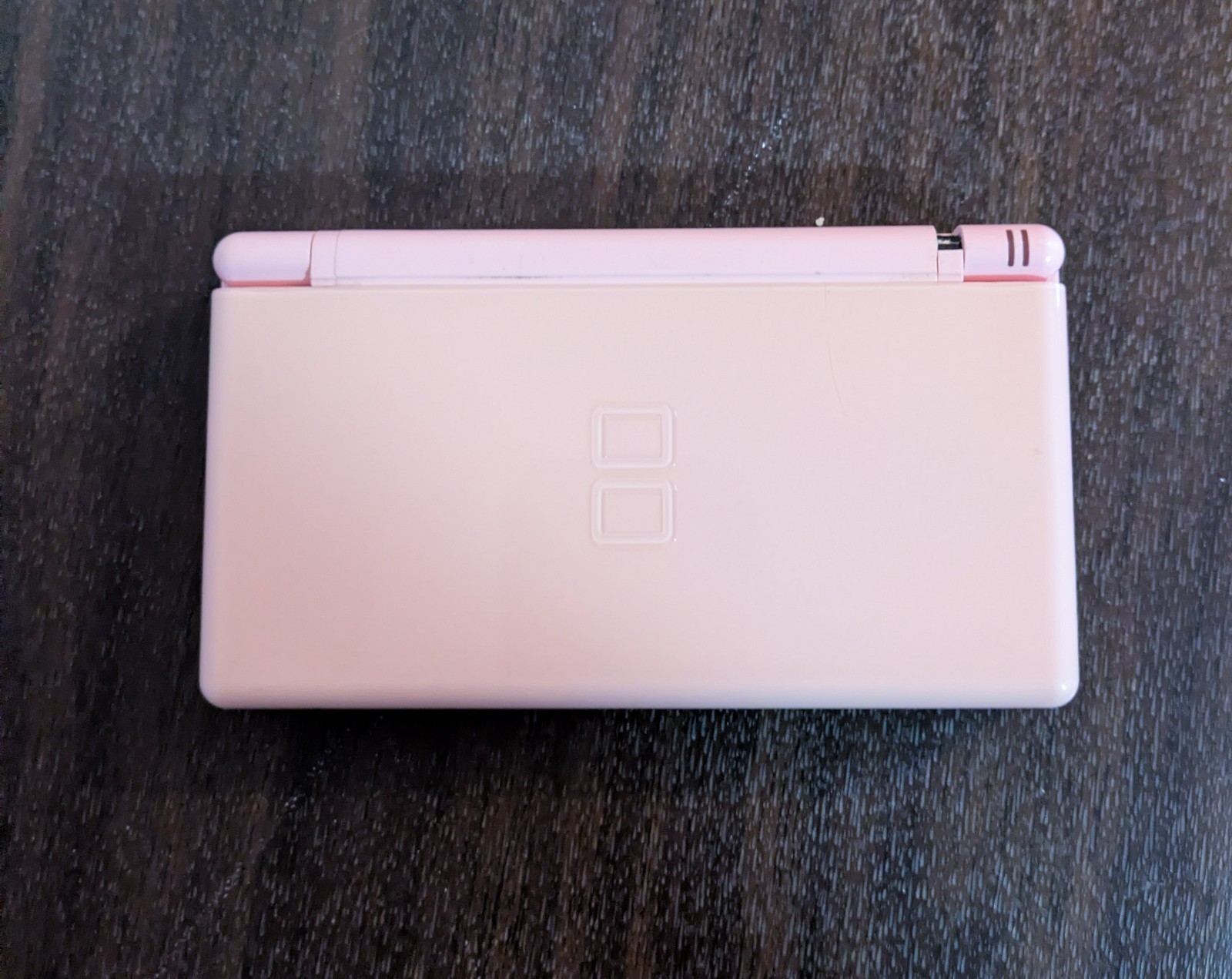 Nintendo DS Lite Coral Pink Handheld *Broken Hinge* Powers On + Top Shell