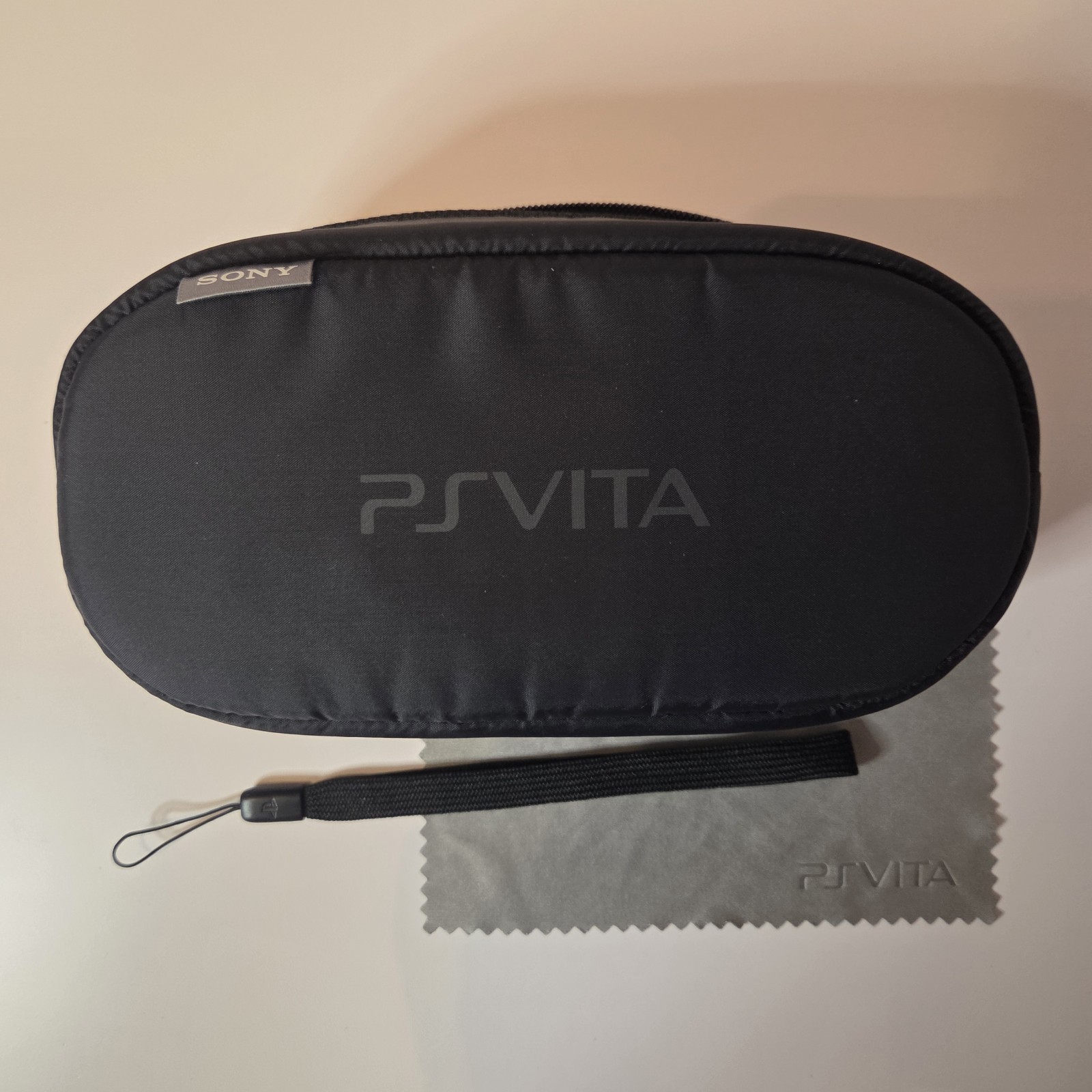 Sony PlayStation Vita 1001 OLED [Crystal Black] CIB + Extras
