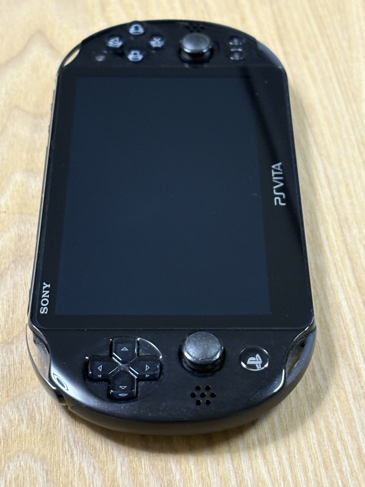 PS Vita PCH-2000 Black Console Boxed 16GB Memory Card Sony Japan
