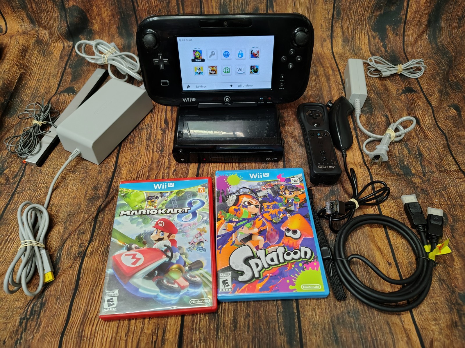 Nintendo Wii U 32GB Black Console Bundle – Mario Kart 8 & Splatoon – Tested