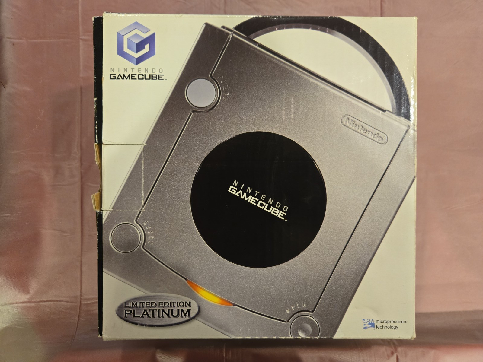 Platinum Nintendo GameCube Limited Edition Console System With Cords box booklet