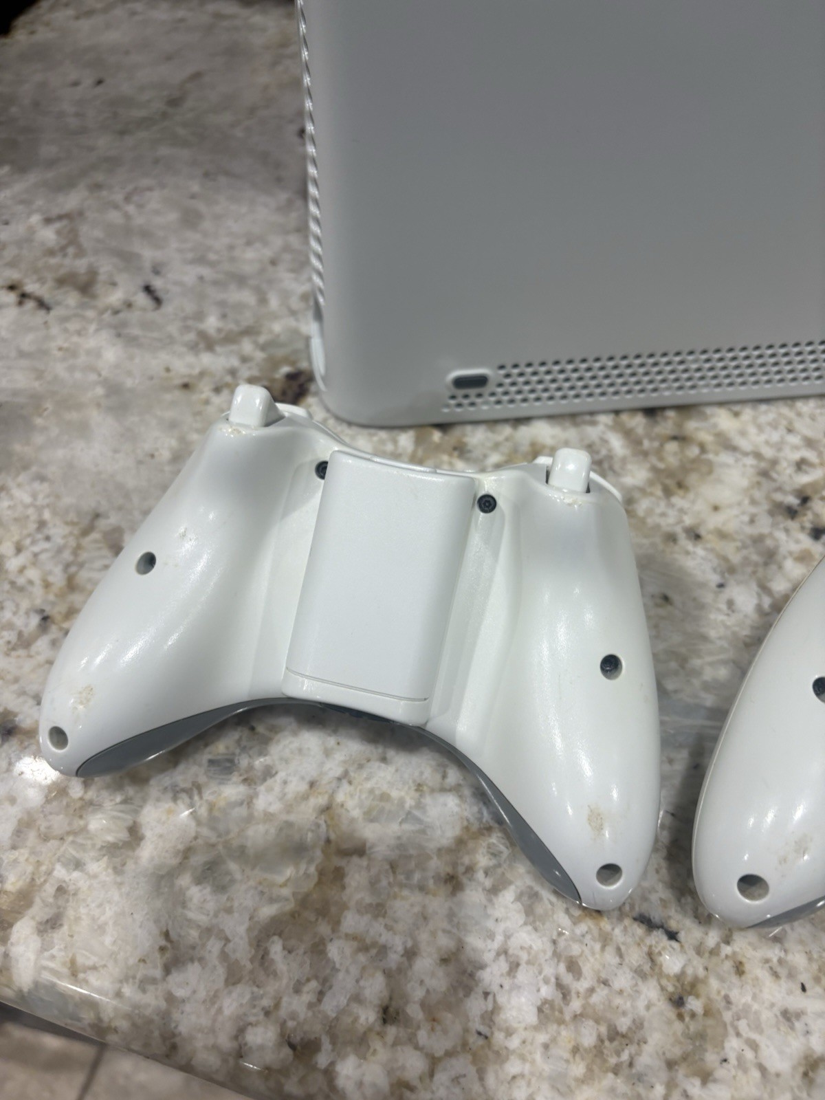 Microsoft Xbox 360 Console – White Tested For Parts Or Repair Sticky Disc Drive