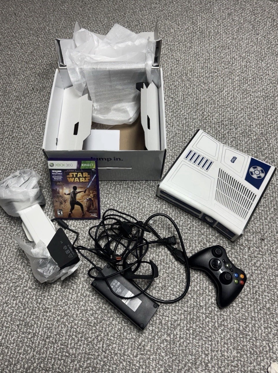 Microsoft Xbox 360 320GB Kinect Star Wars Limited Edition Console