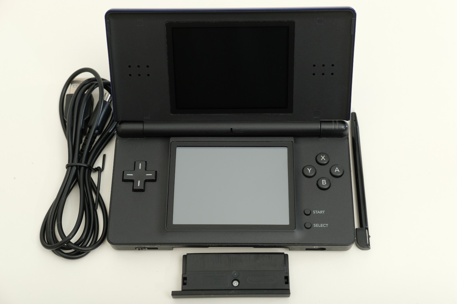 Nintendo DS Lite Handheld Cobalt and Black w/stylus, gba cover, charger USG-001