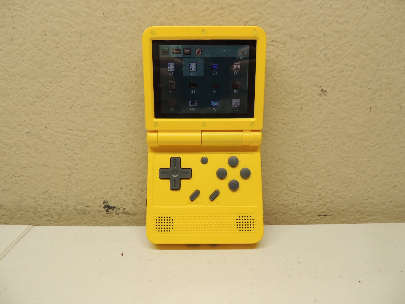 Powkiddy V90S 3.5 Inch Foldable Open Sourse Retro Flip Handheld Game Console 16g