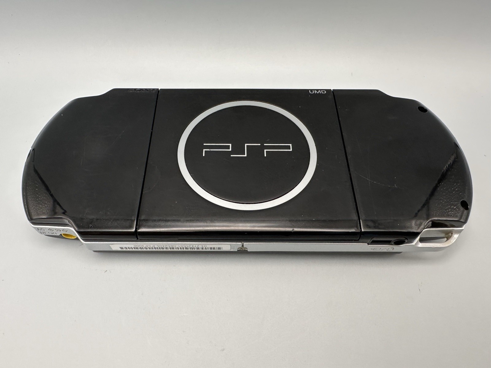 Sony PSP-3000 Piano Black Crisp Screen Tested + New Battery, Charger