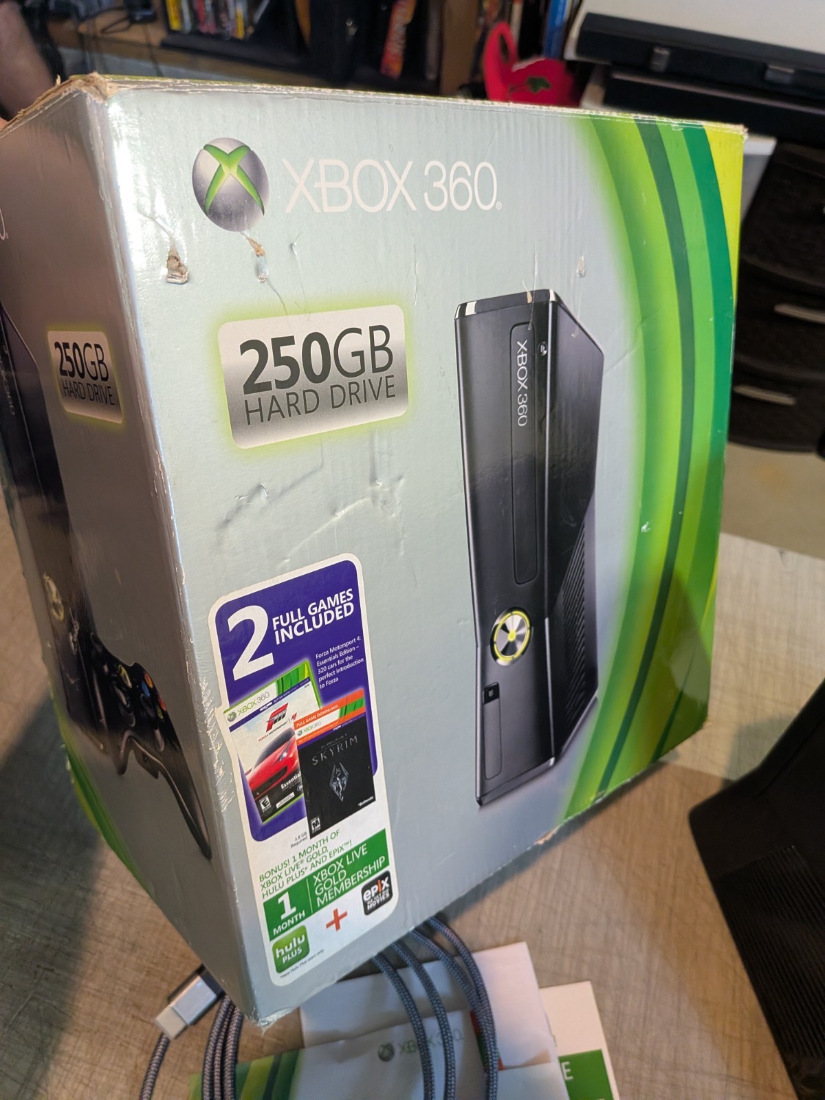 Xbox 360 S 250GB (Slim) Complete in Box Bundle! Controller & Cords w/ WARRANTY!