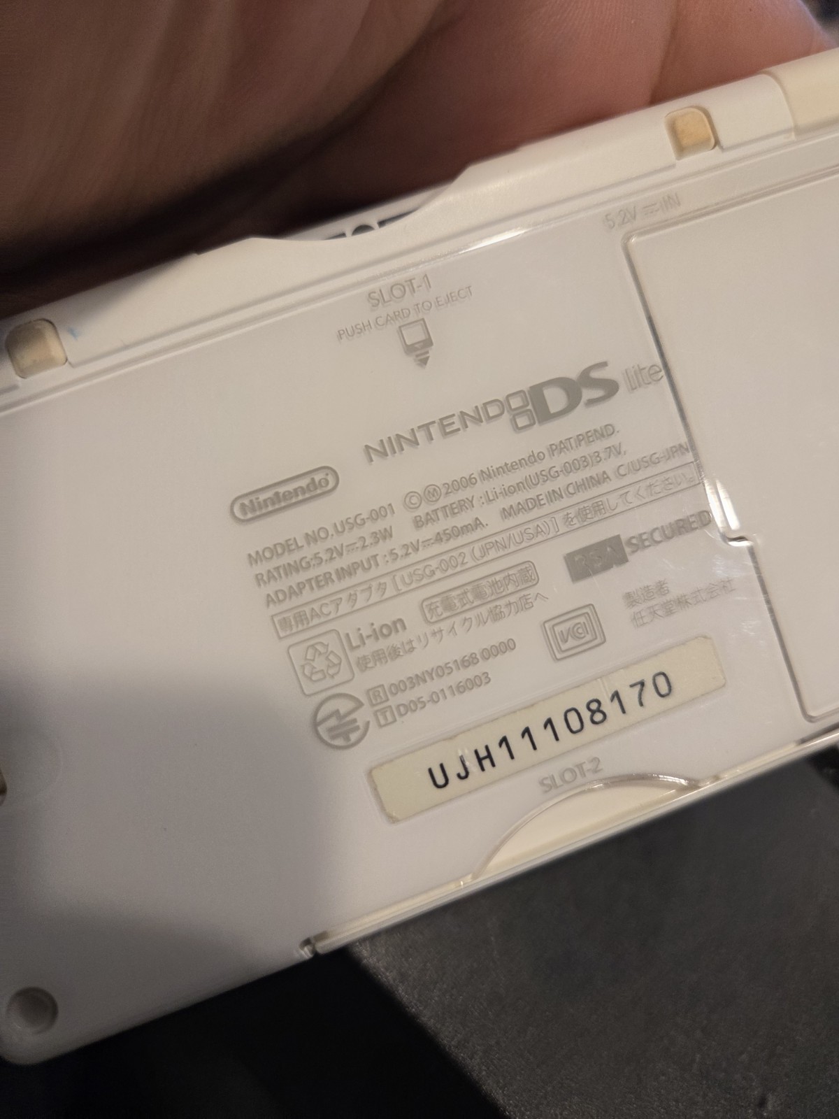 Nintendo DS Lite USG-001 JPN White Handheld Console Stylus Only Bad Hinge