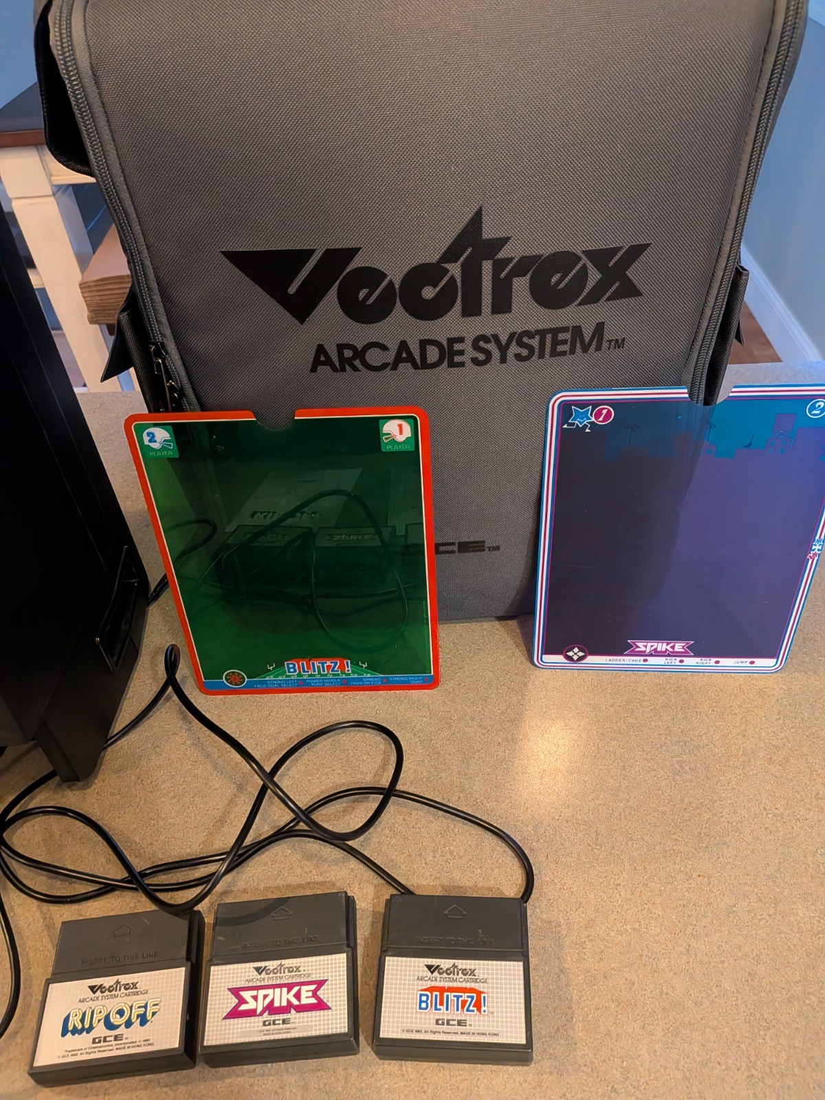 Vectrex Console with Games Carrying Case Beautiful Condition 🚀🚀